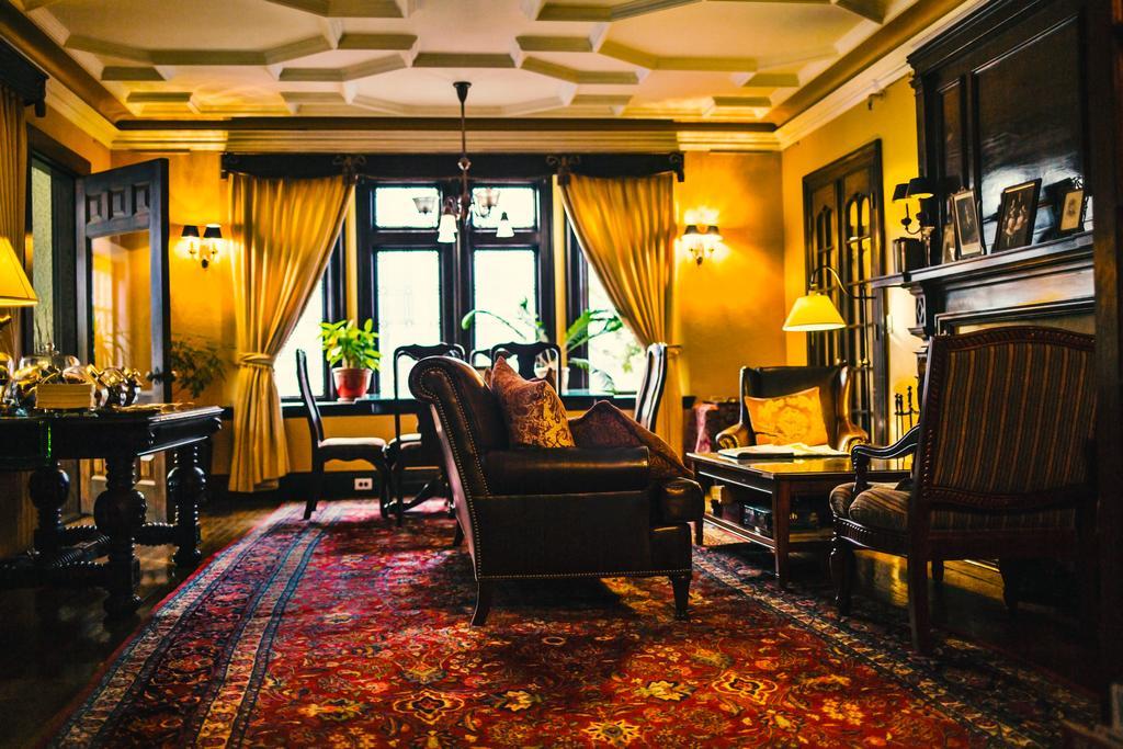 The Bertram Inn บรูคไลน์ ภายนอก รูปภาพ