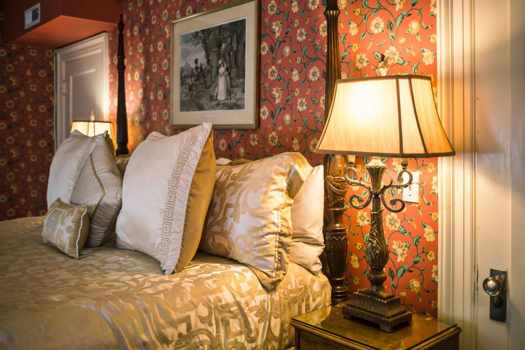 The Bertram Inn บรูคไลน์ ภายนอก รูปภาพ
